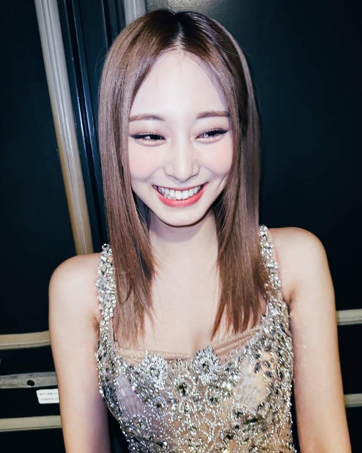 Chou Tzu-yu (Tzuyu)