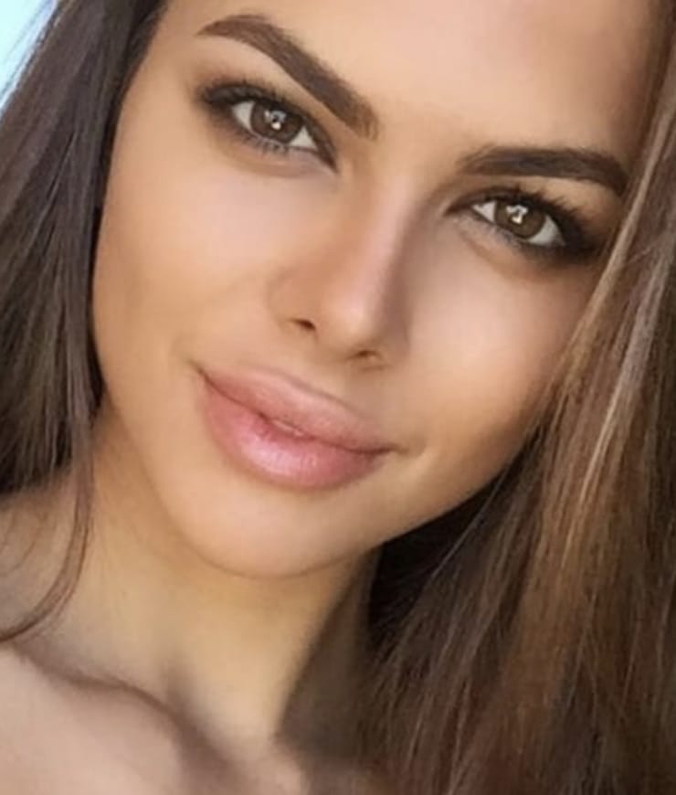 Picture Of Viki Odintcova