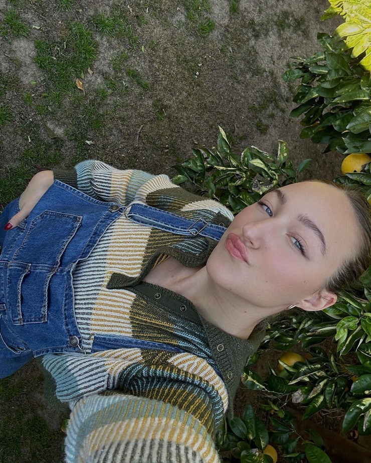 Ava Cota