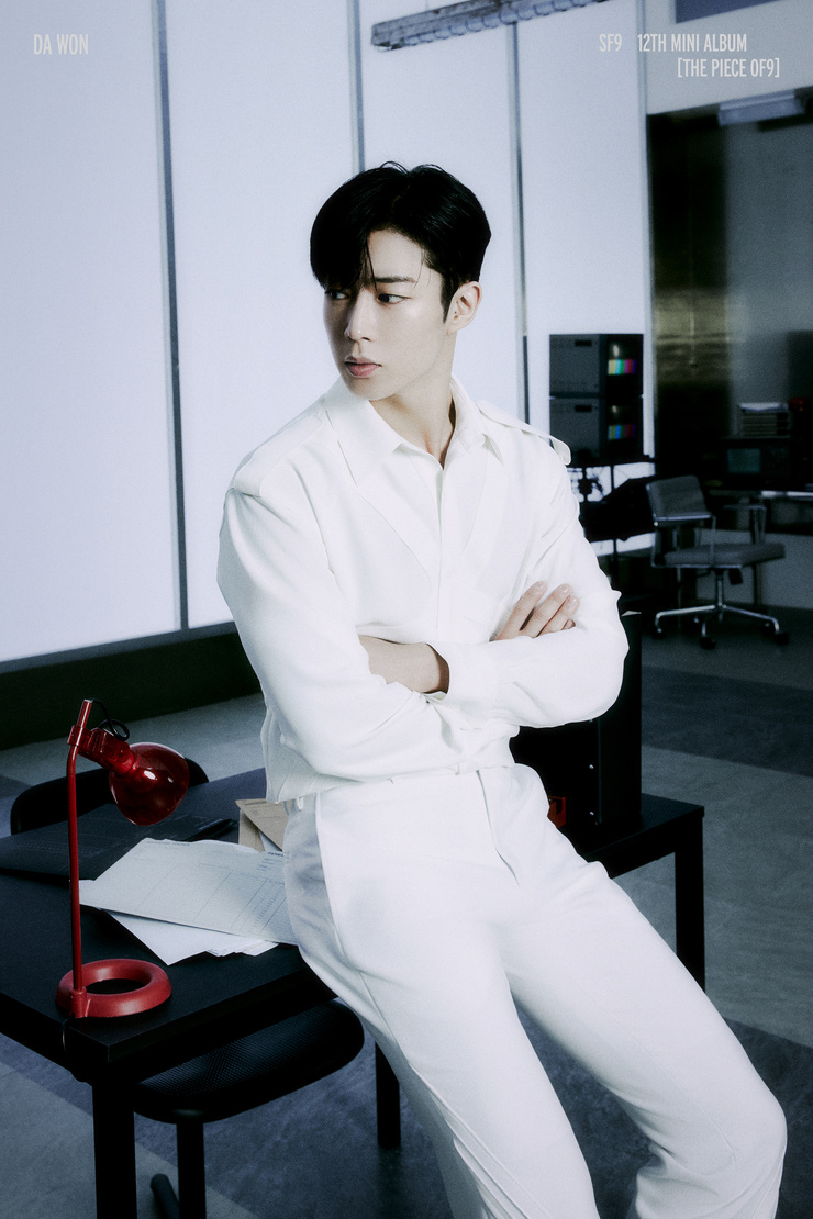 SF9