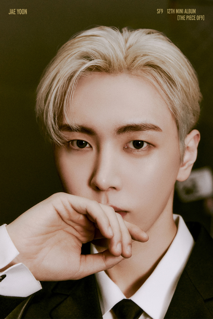 SF9