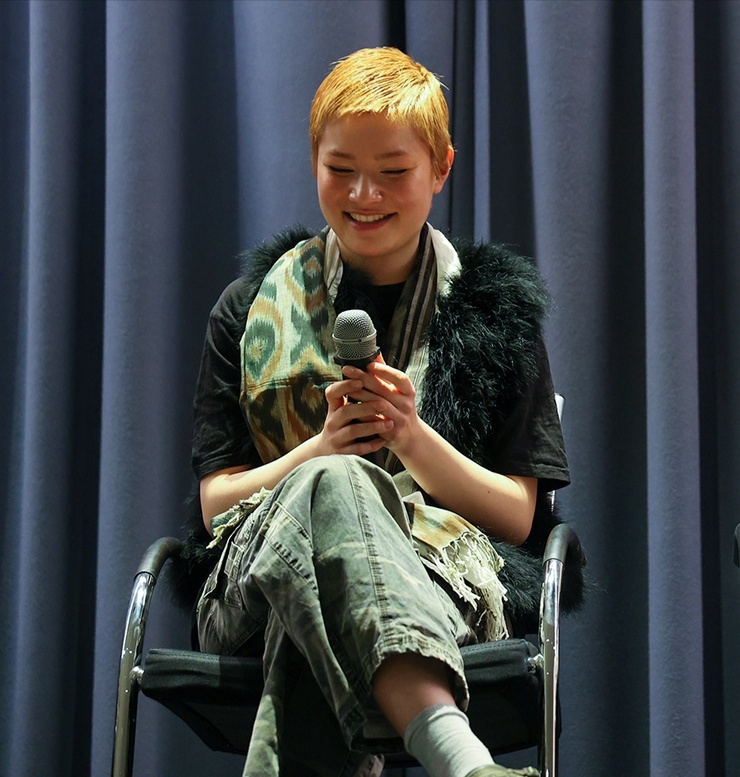 Ayumi Roux
