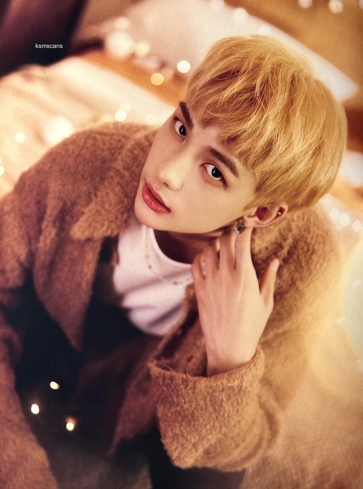 Hyun-Jin Hwang Hyun-Jin Hwang