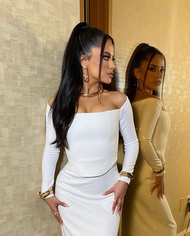 Becky G.