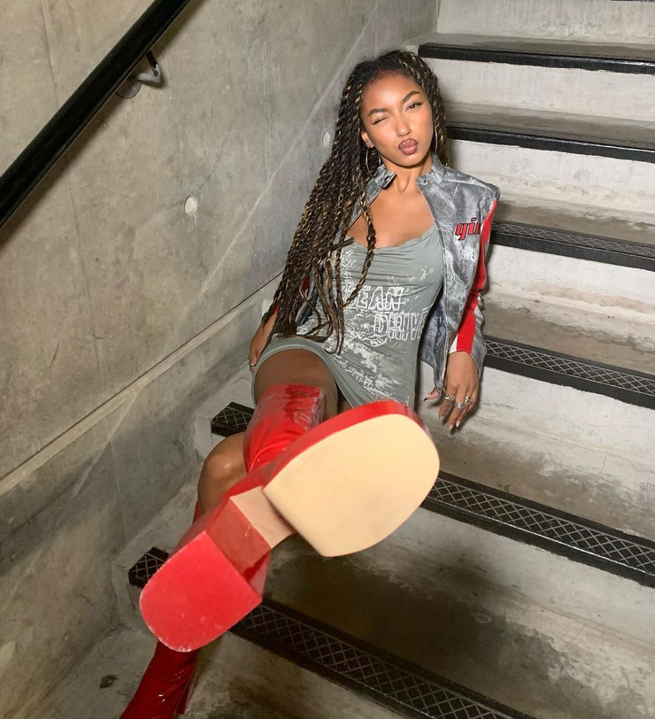 Chandra Scott