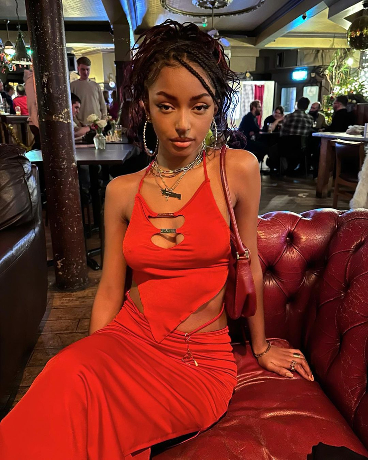 Chandra Scott