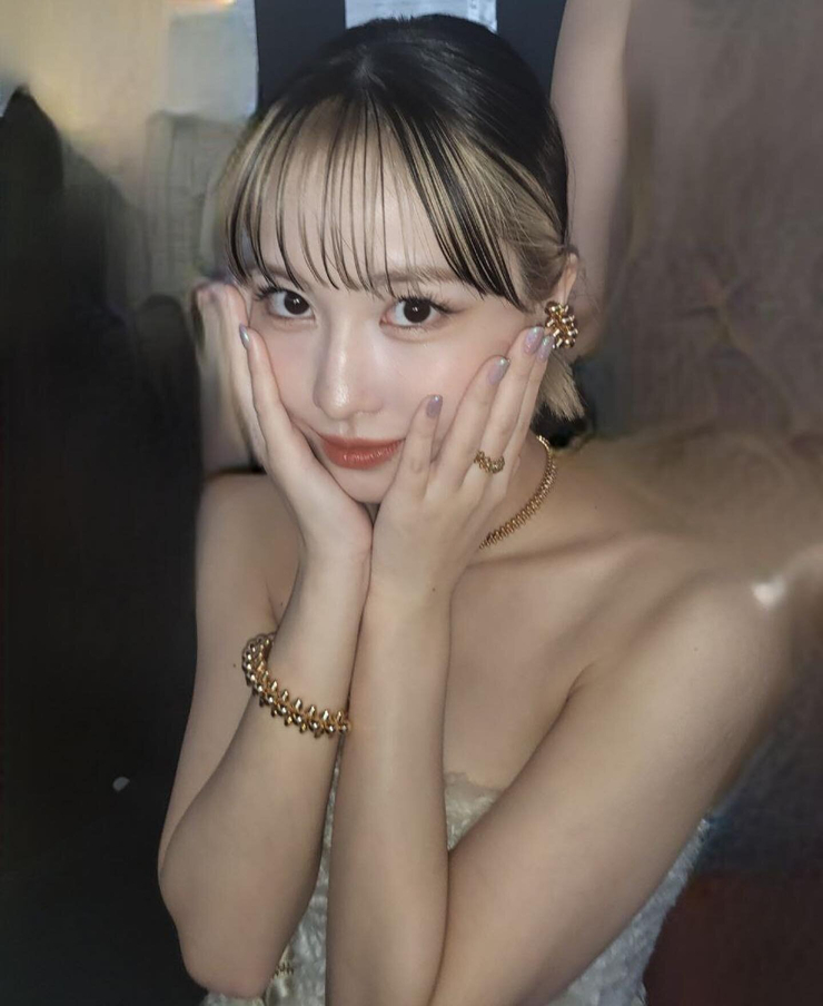 Hirai Momo Hirai Momo