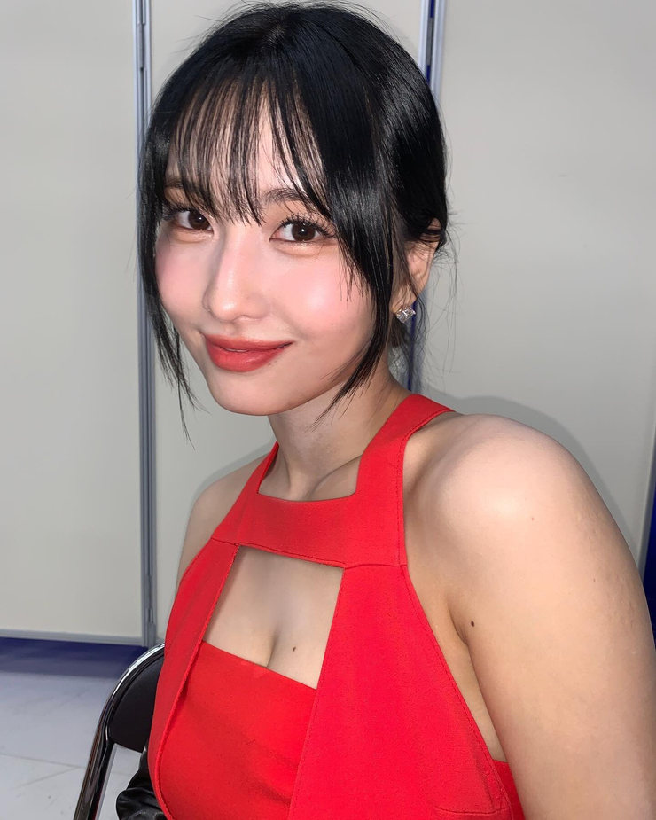 Hirai Momo Hirai Momo