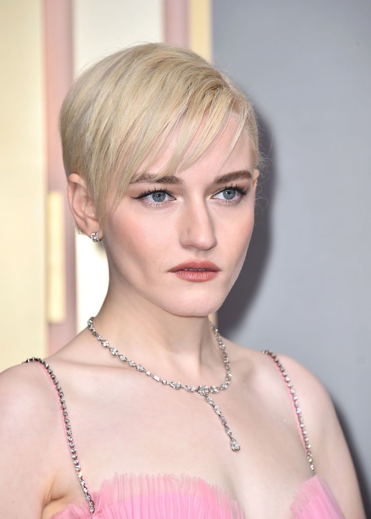 Image of Julia Garner