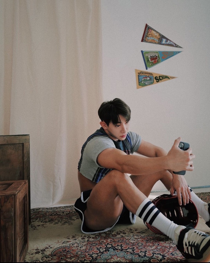 Wonho (MONSTA X)
