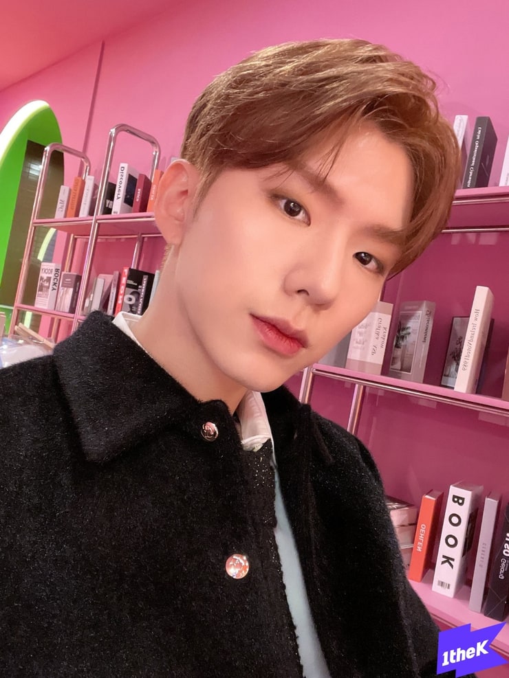 Kihyun (MONSTA X)