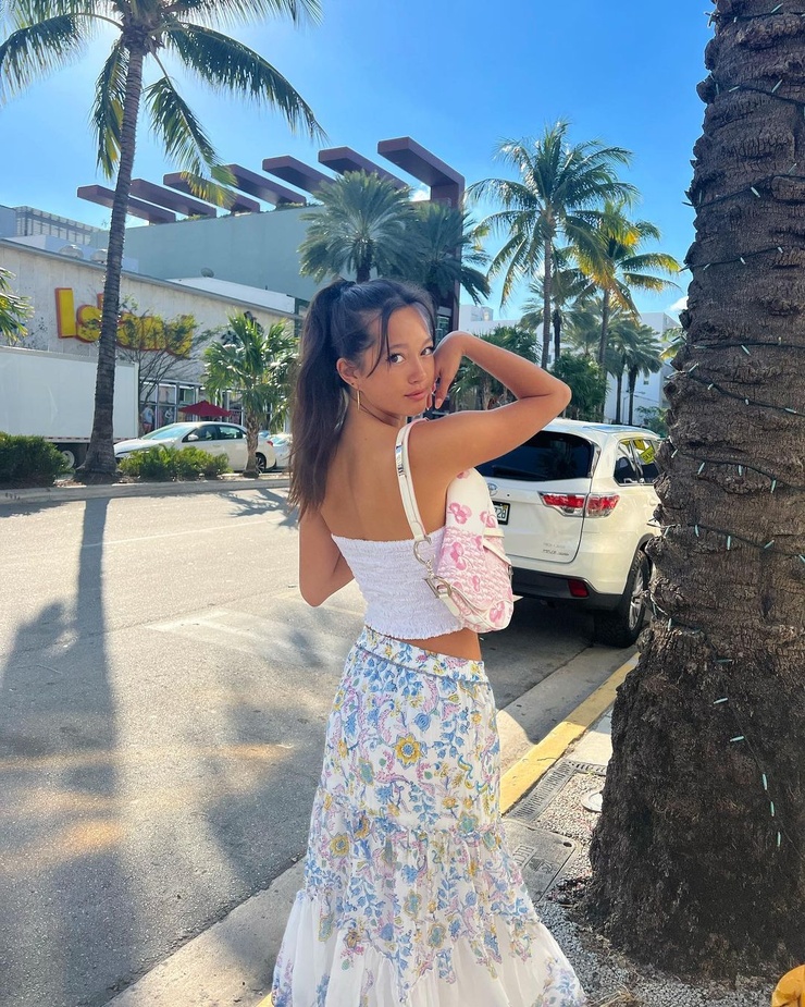 Lily Chee Lily Chee