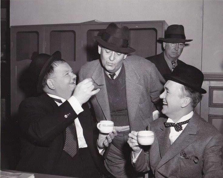 Stan Laurel; Oliver Hardy