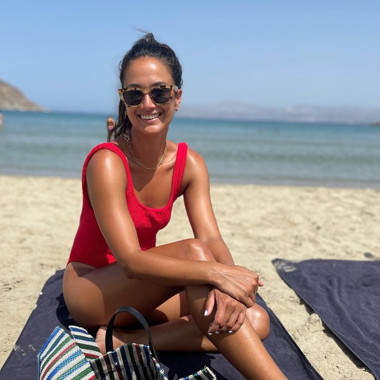 Angela Jonsson Angela Jonsson