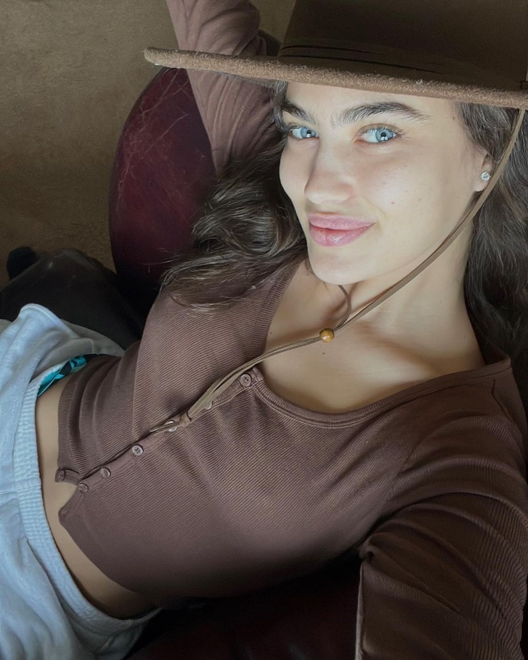 Alana Felisberto Alana Felisberto