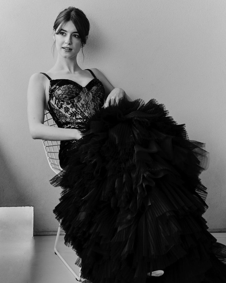 Daisy Edgar-Jones