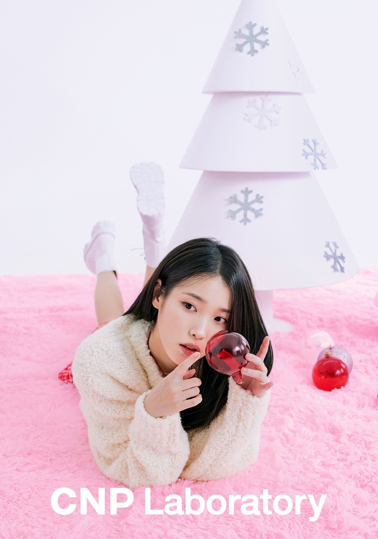 IU