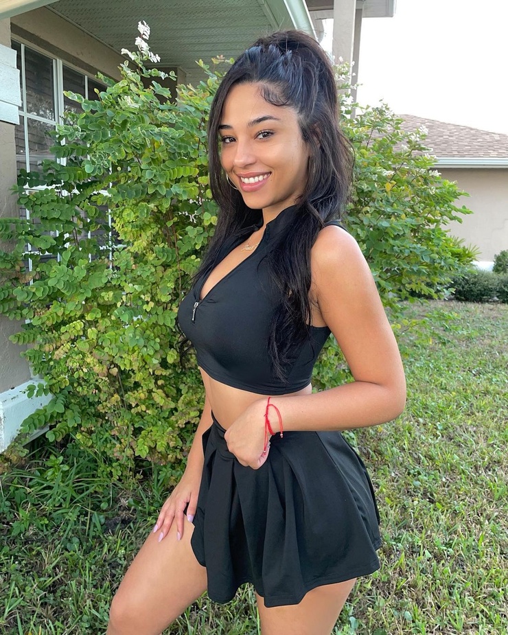 Farah Diva Abad