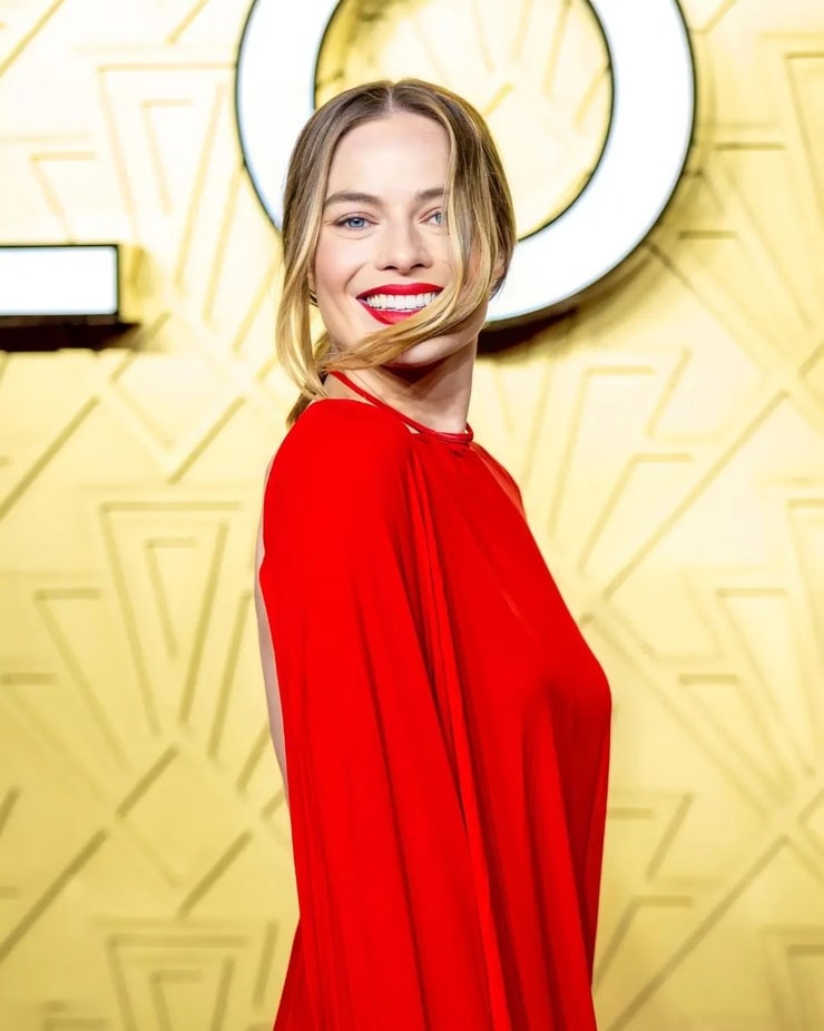 Margot Robbie Image