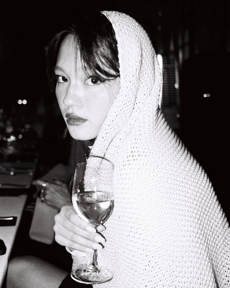 Lily Chee Lily Chee