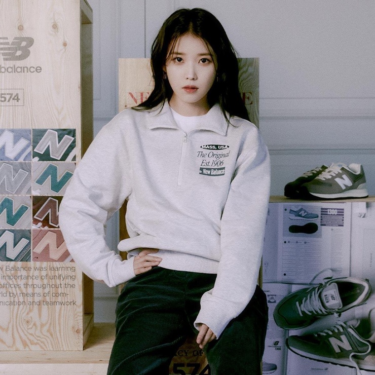 IU