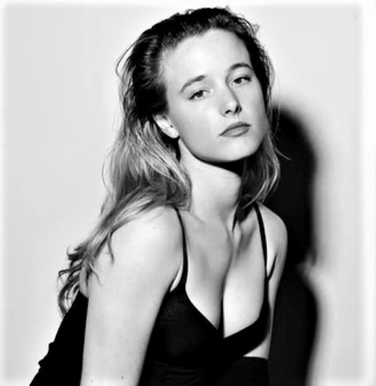 Justine Thibaudat Justine Thibaudat