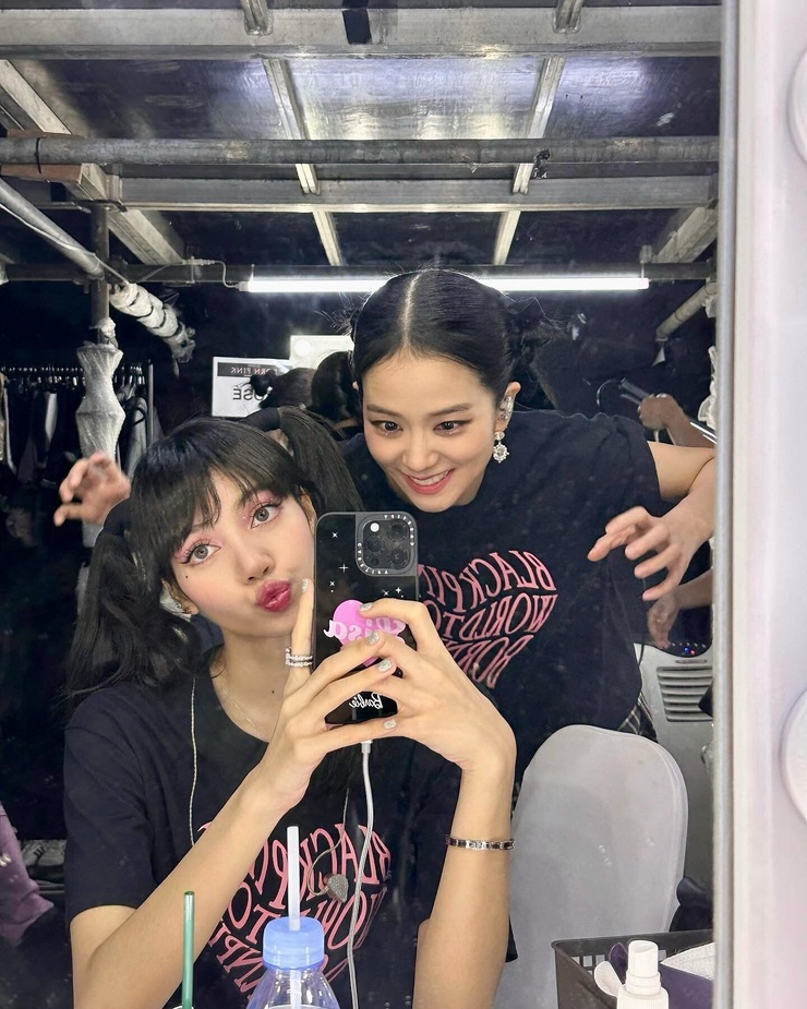 Black Pink