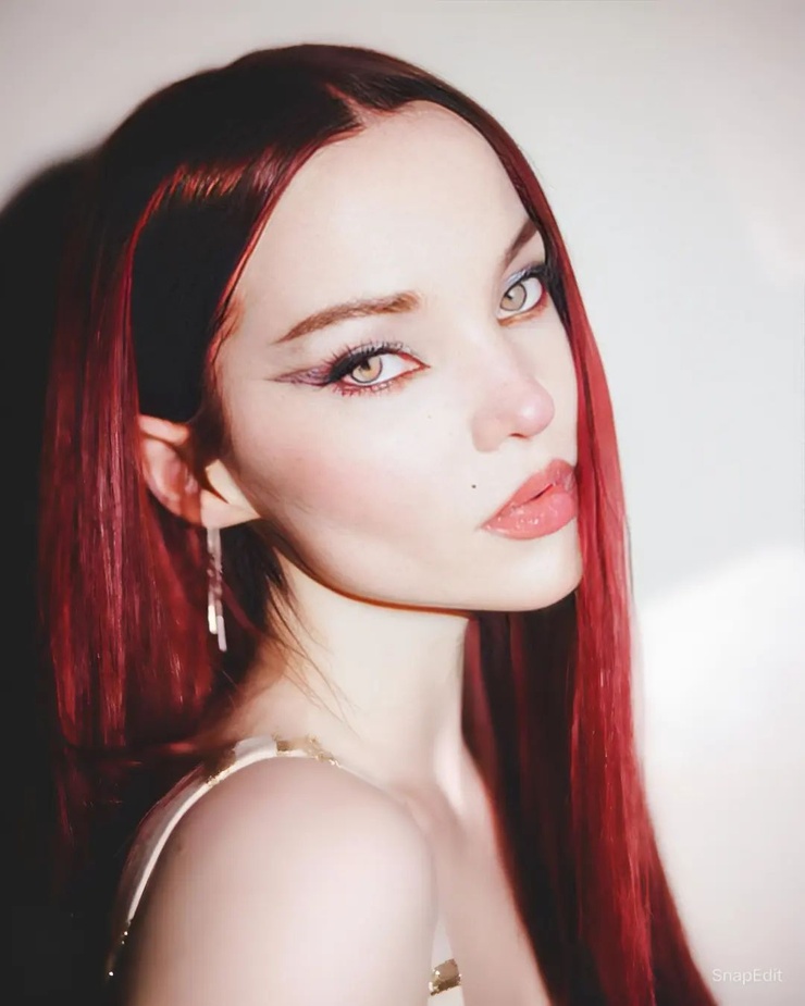 Dove Cameron Dove Cameron