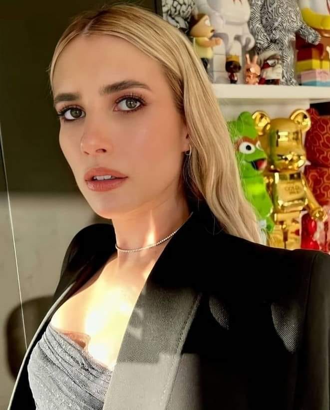 Emma Roberts