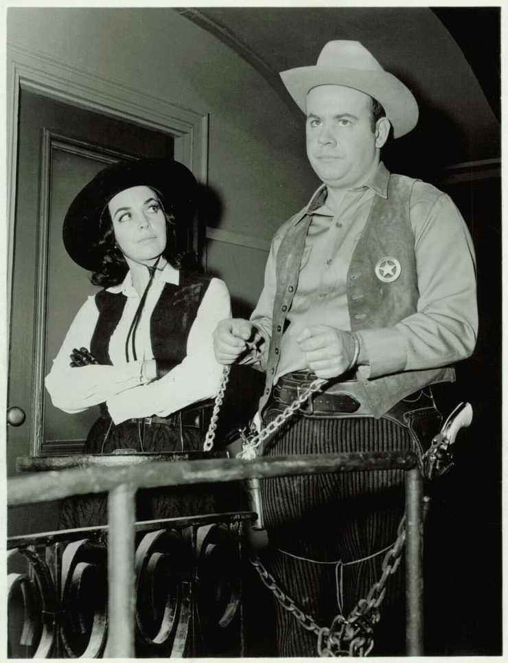 Myrna Fahey