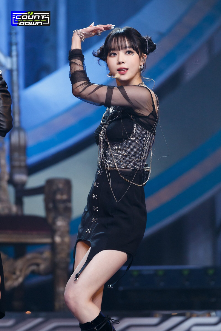 Min-Jeong Kim