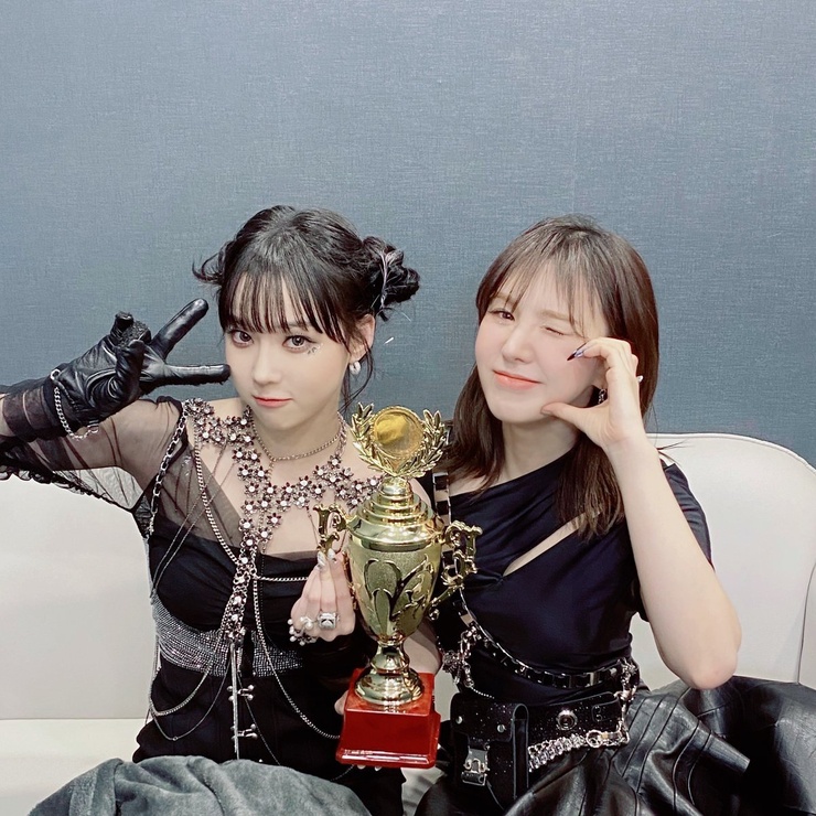 Girls On Top