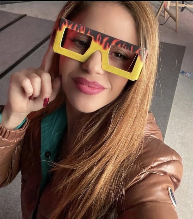Shakira Shakira