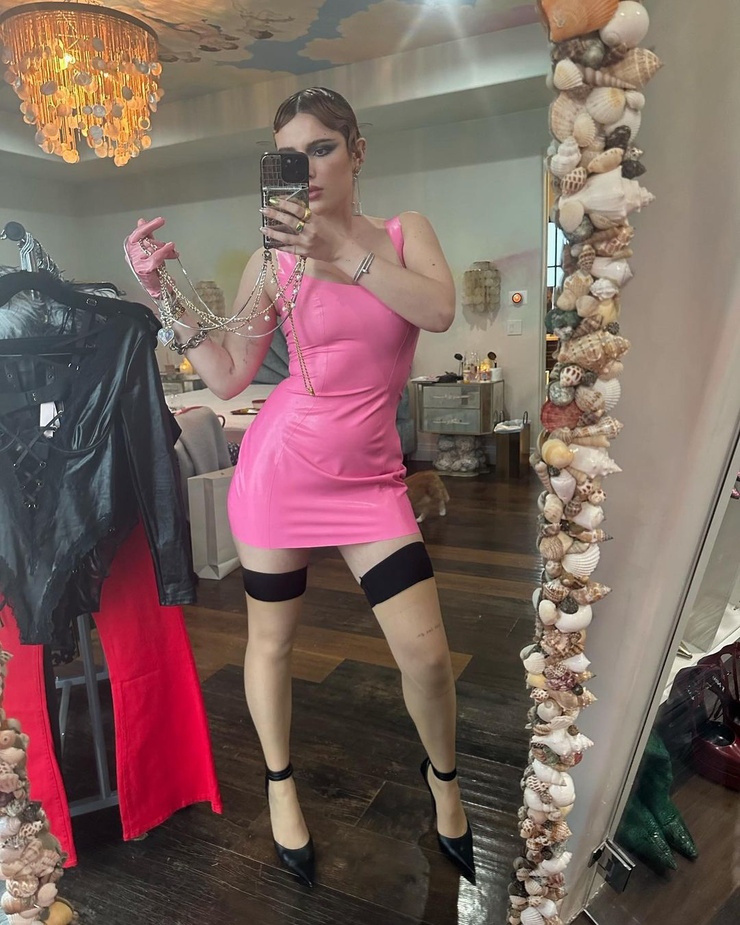 Bella Thorne