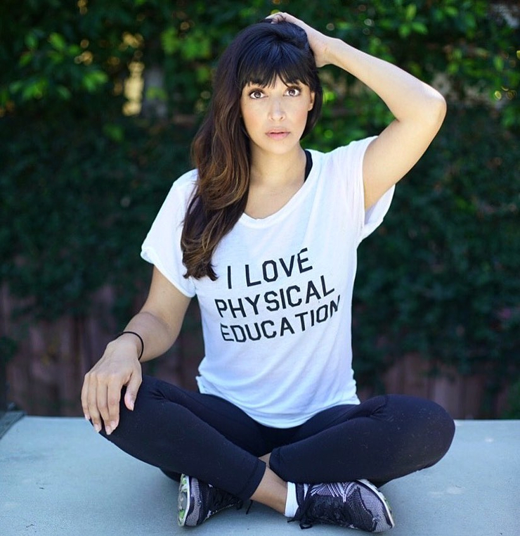 Hannah Simone