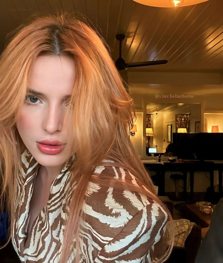 Bella Thorne Bella Thorne