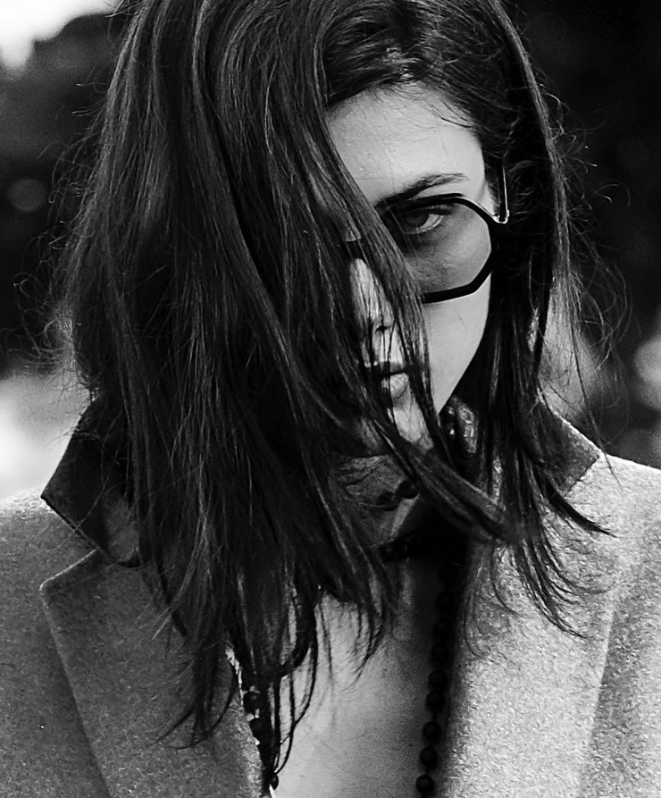 Vika Bronova Vika Bronova