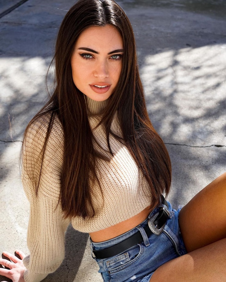 Image of Kelli Seymour
