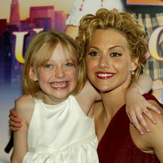 Brittany Murphy & Dakota Fanning