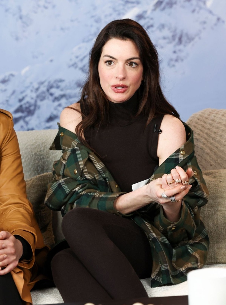 Anne Hathaway