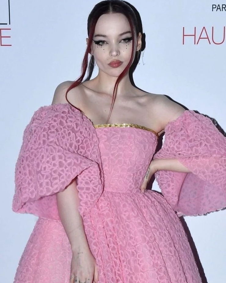 Dove Cameron