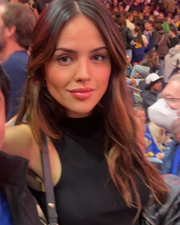 Eiza Gonzalez