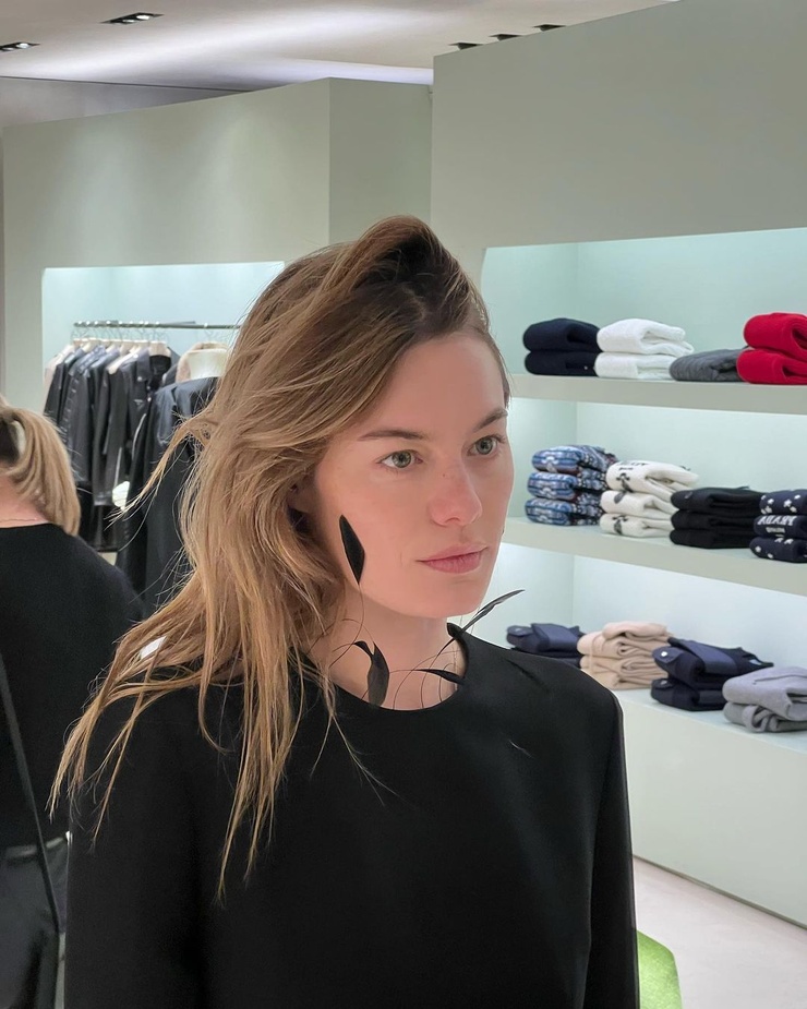 Camille Rowe Camille Rowe
