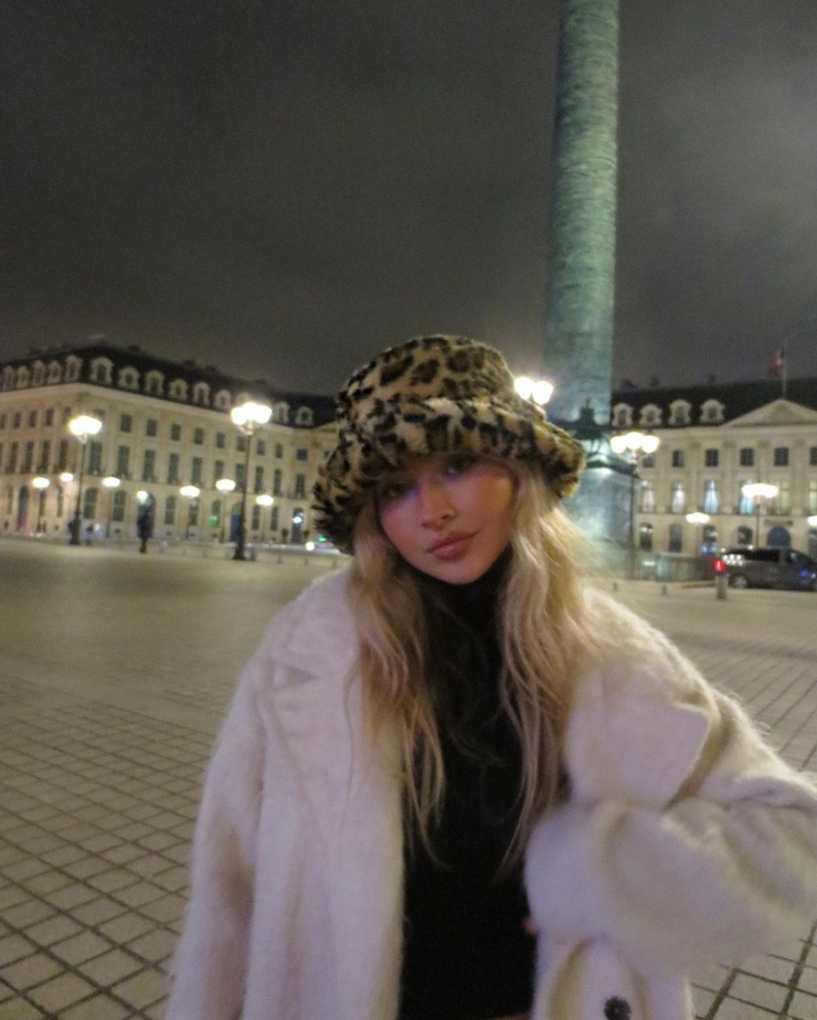 Sabrina Carpenter Sabrina Carpenter