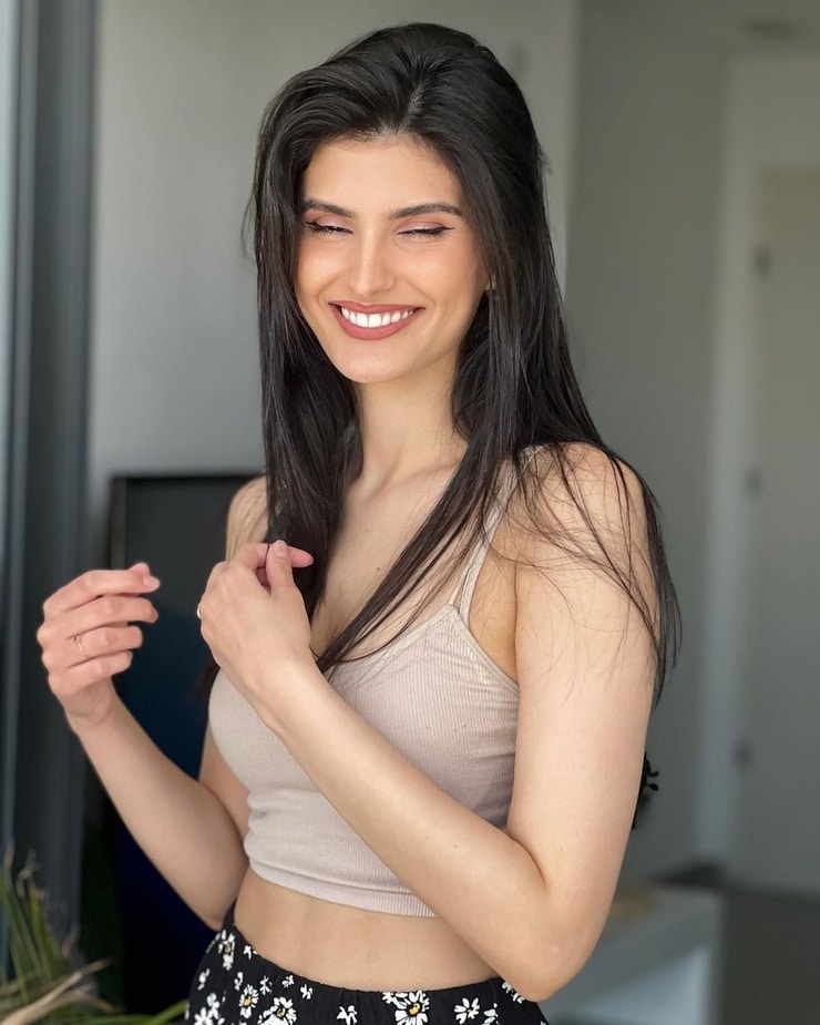 Yael Cohen Aris