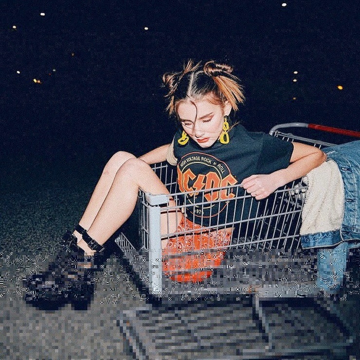 Bec Corosanite