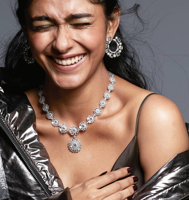 Mrunal Thakur