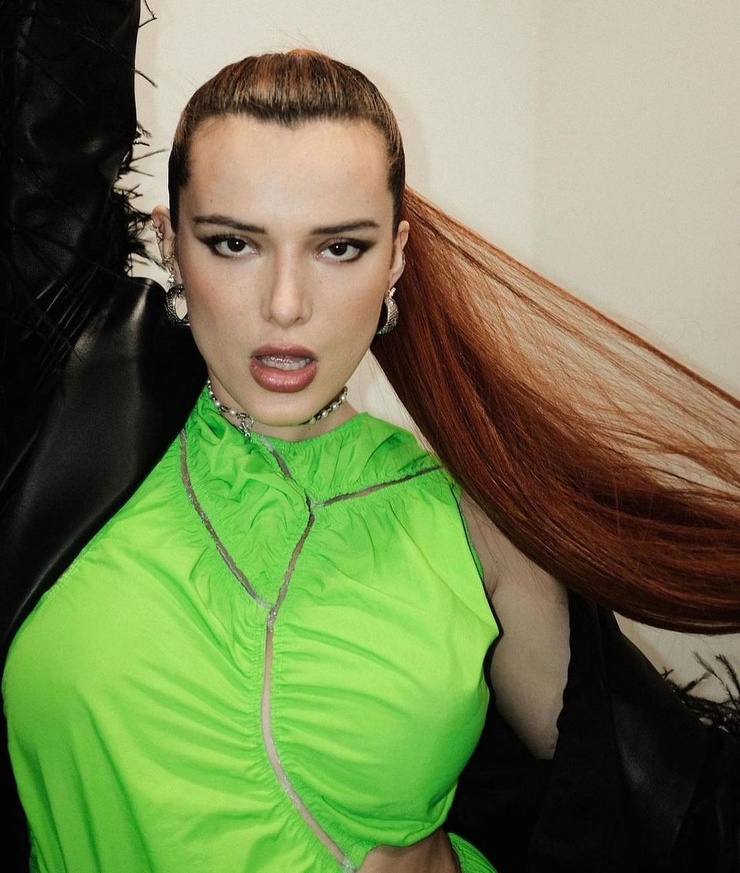 Bella Thorne Bella Thorne