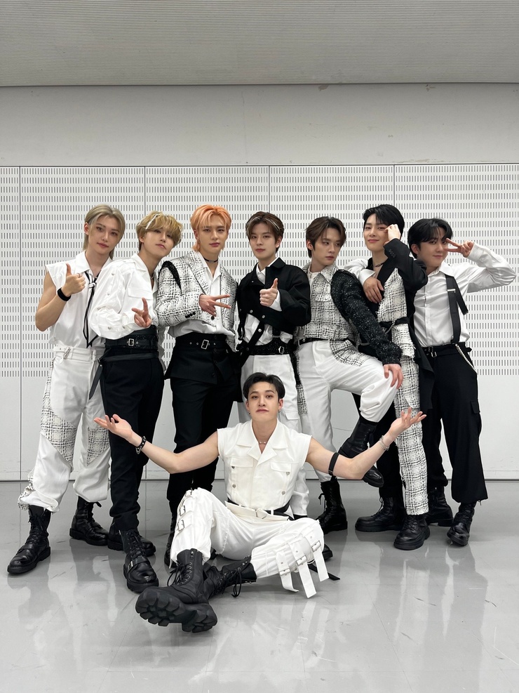 Stray Kids