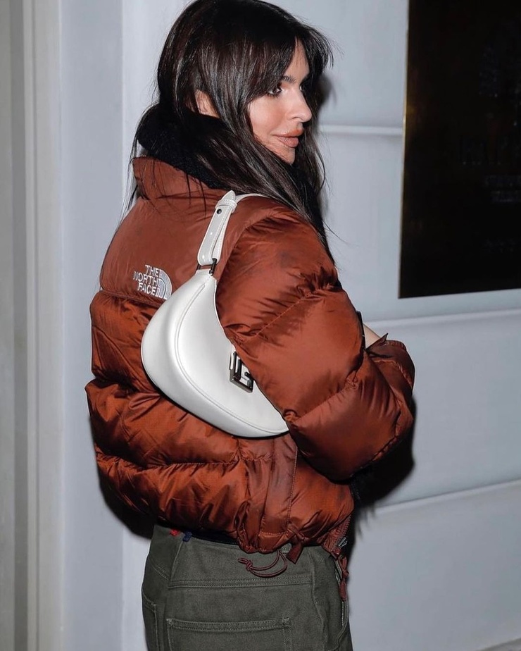 Emily Ratajkowski